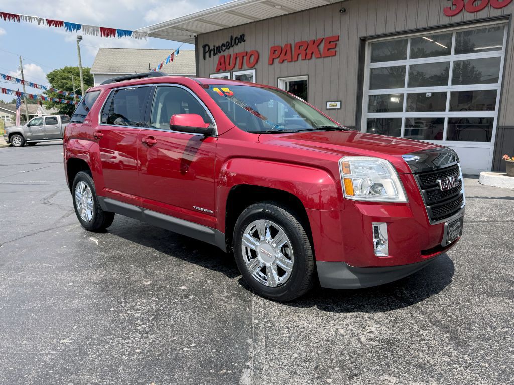 2015 GMC Terrain Image 2
