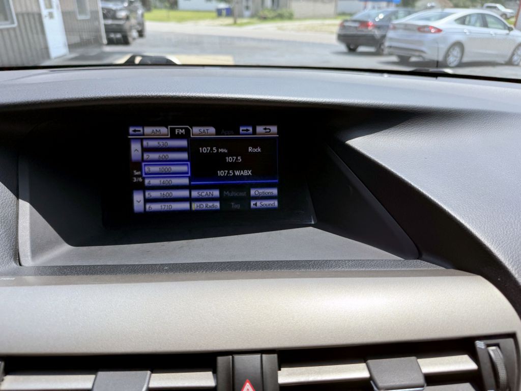 2015 Lexus RX Image 17