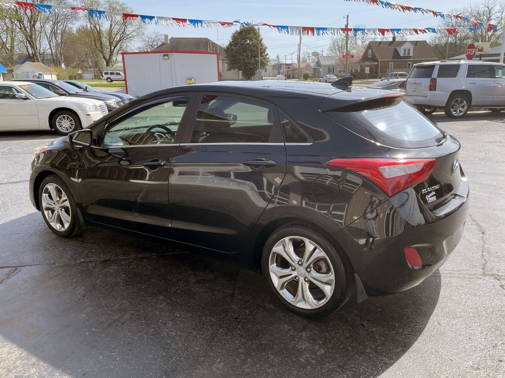 2013 Hyundai Elantra Image 6