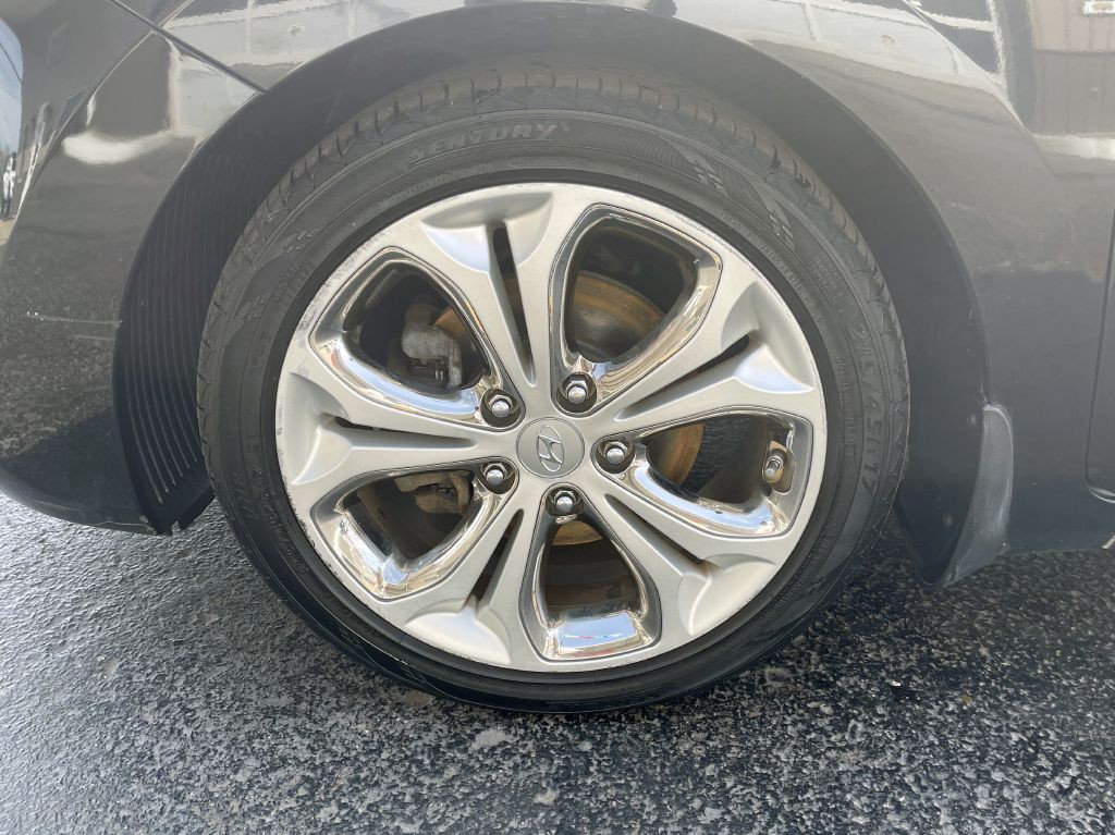 2013 Hyundai Elantra Image 18