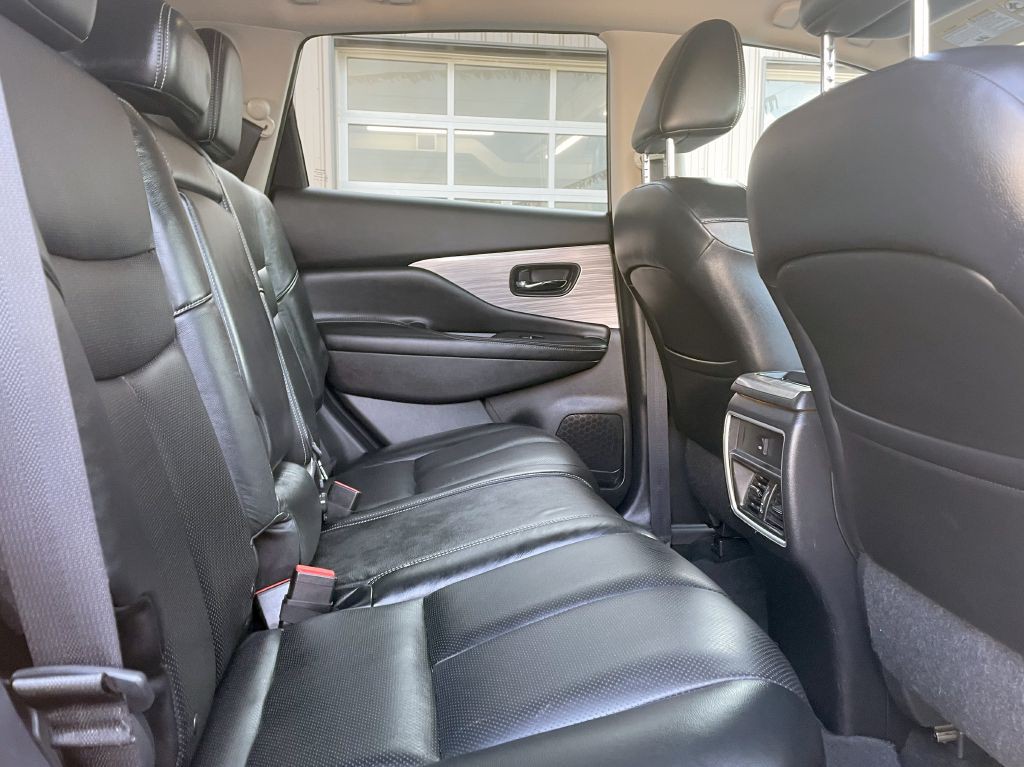 2015 Nissan Murano Image 12