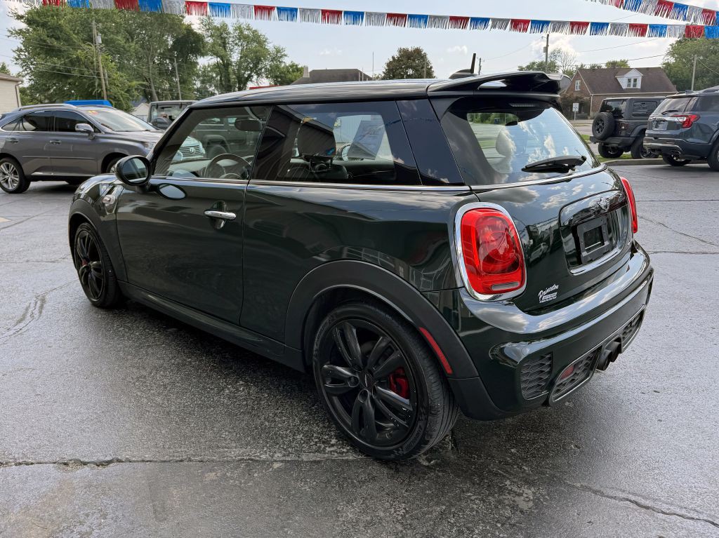 2017 MINI Cooper Image 6