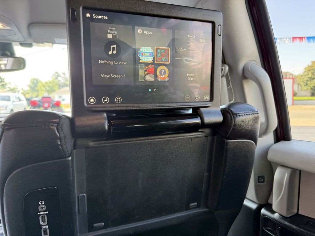 2017 Chrysler Pacifica Image 24