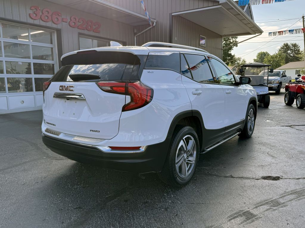 2018 GMC Terrain Image 8