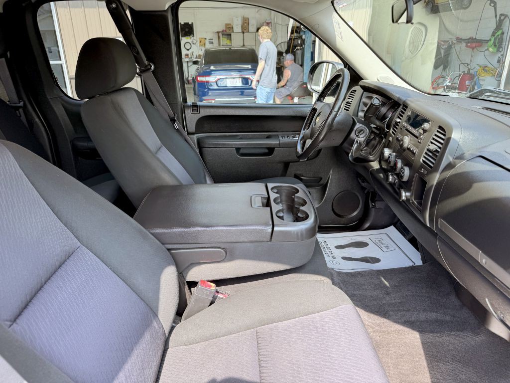2012 Chevrolet Silverado 1500 Image 11