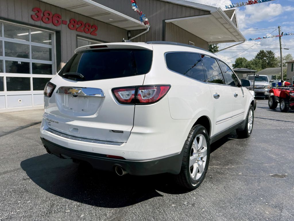 2017 Chevrolet Traverse Image 8