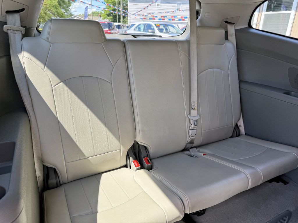 2017 Chevrolet Traverse Image 14