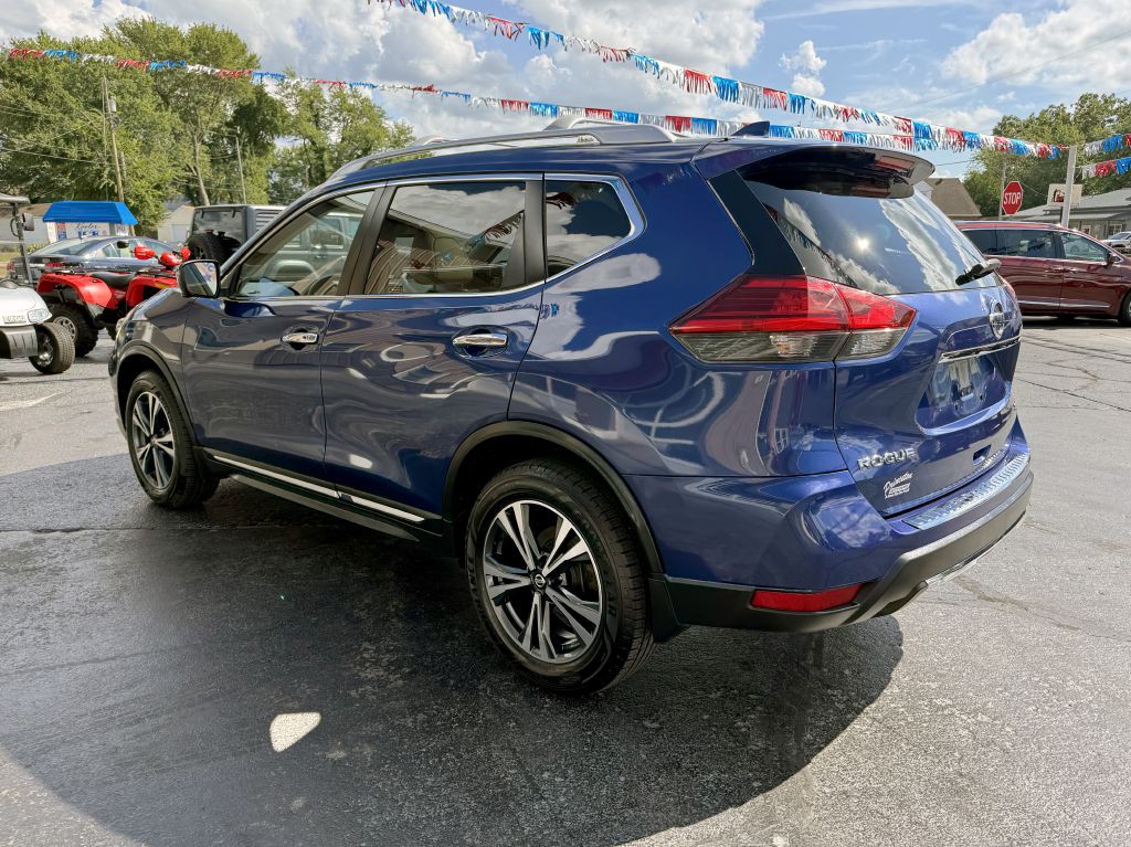 2017 Nissan Rogue Image 6