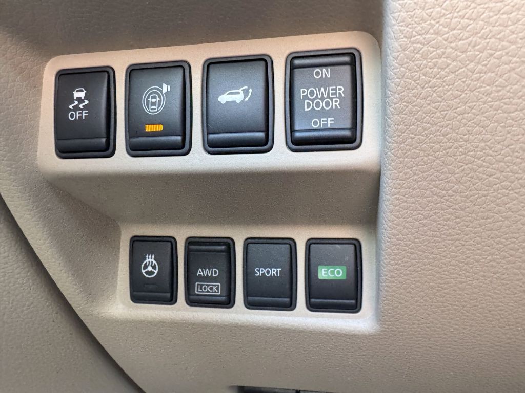 2017 Nissan Rogue Image 19