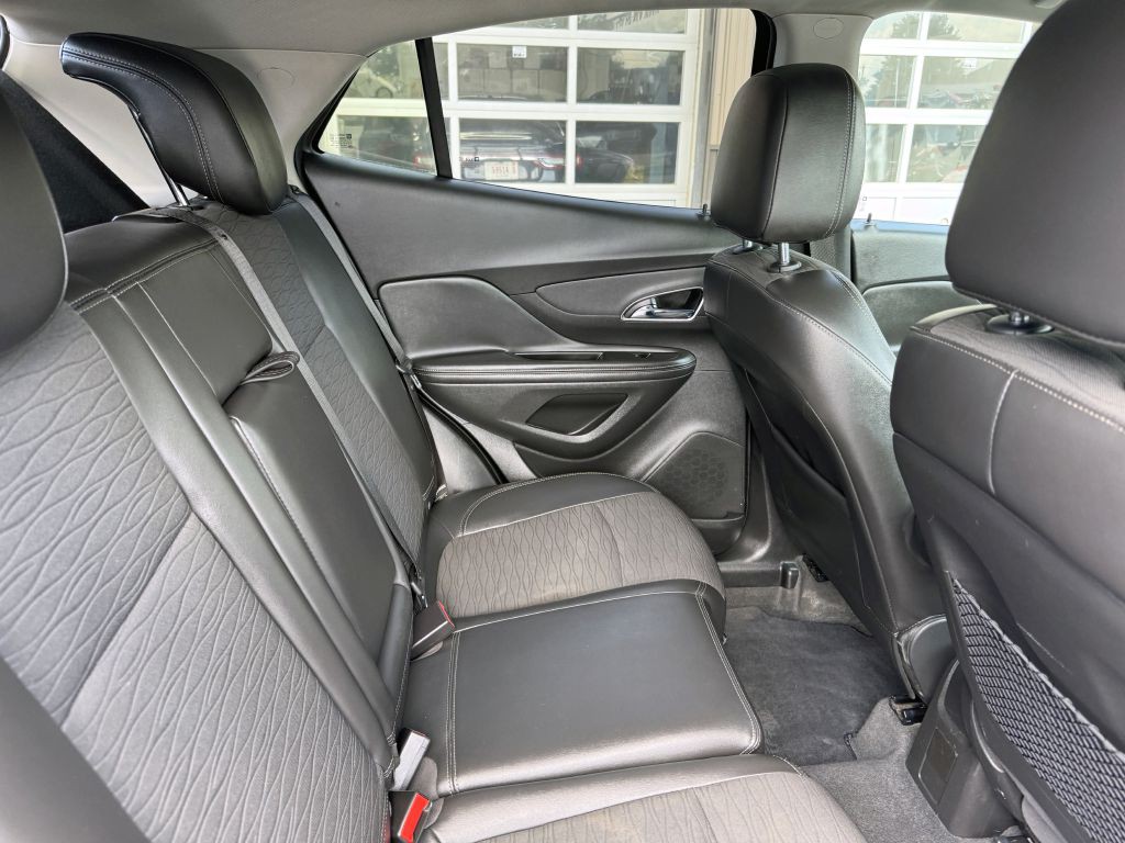 2015 Buick Enclave Image 12