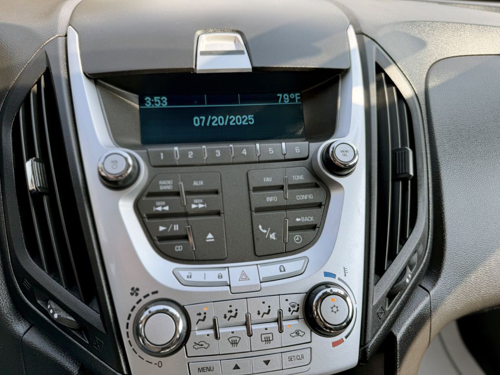 2011 Chevrolet Equinox Image 18