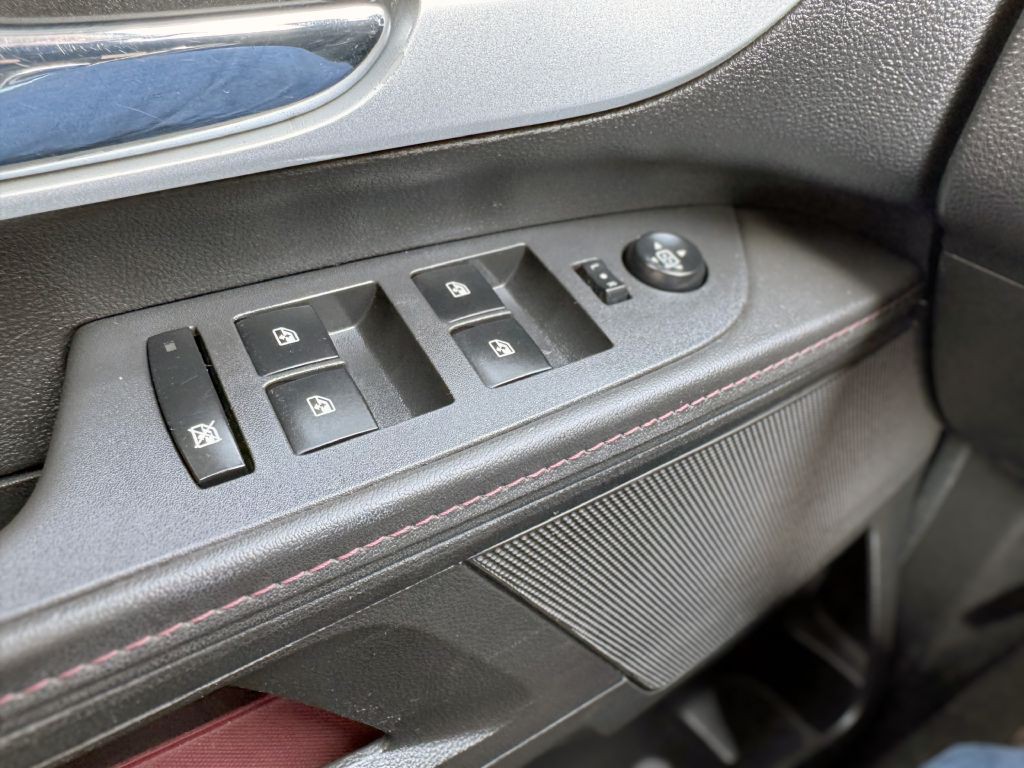 2011 Chevrolet Equinox Image 20