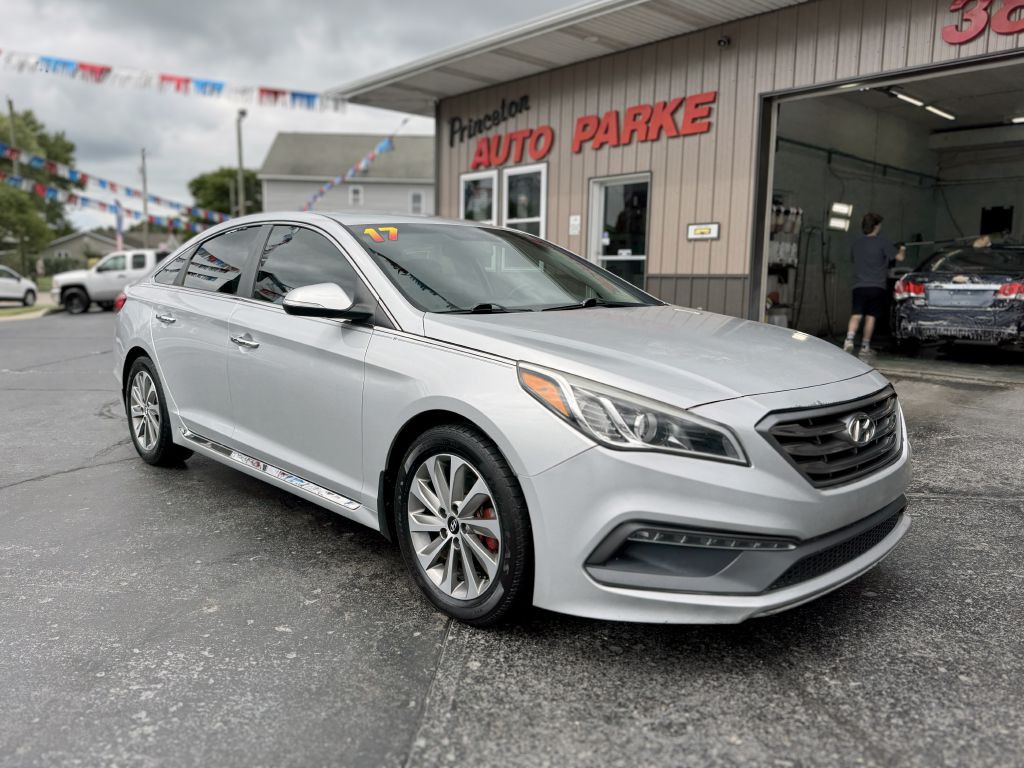 2017 Hyundai Sonata Image 2