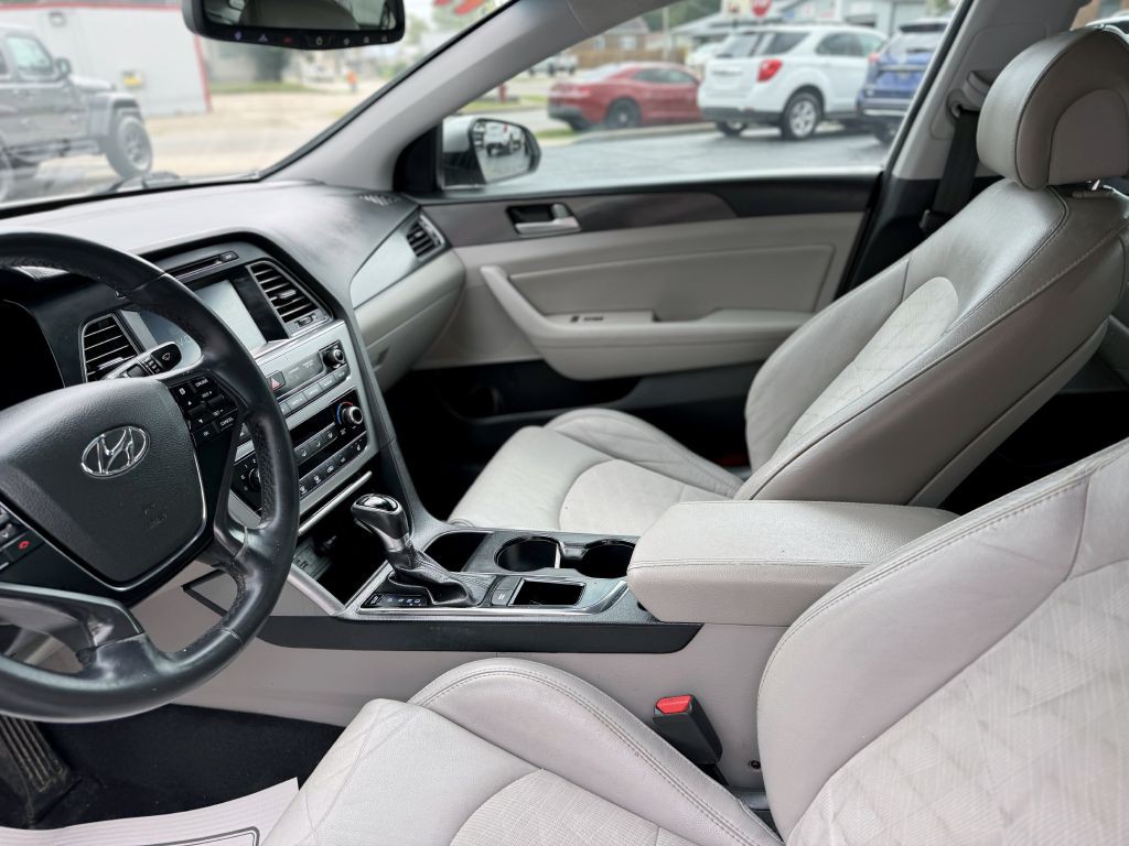 2017 Hyundai Sonata Image 9