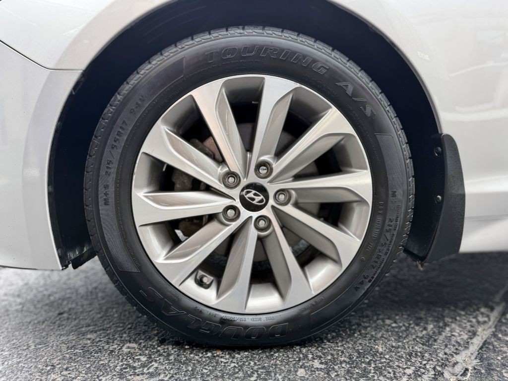 2017 Hyundai Sonata Image 26