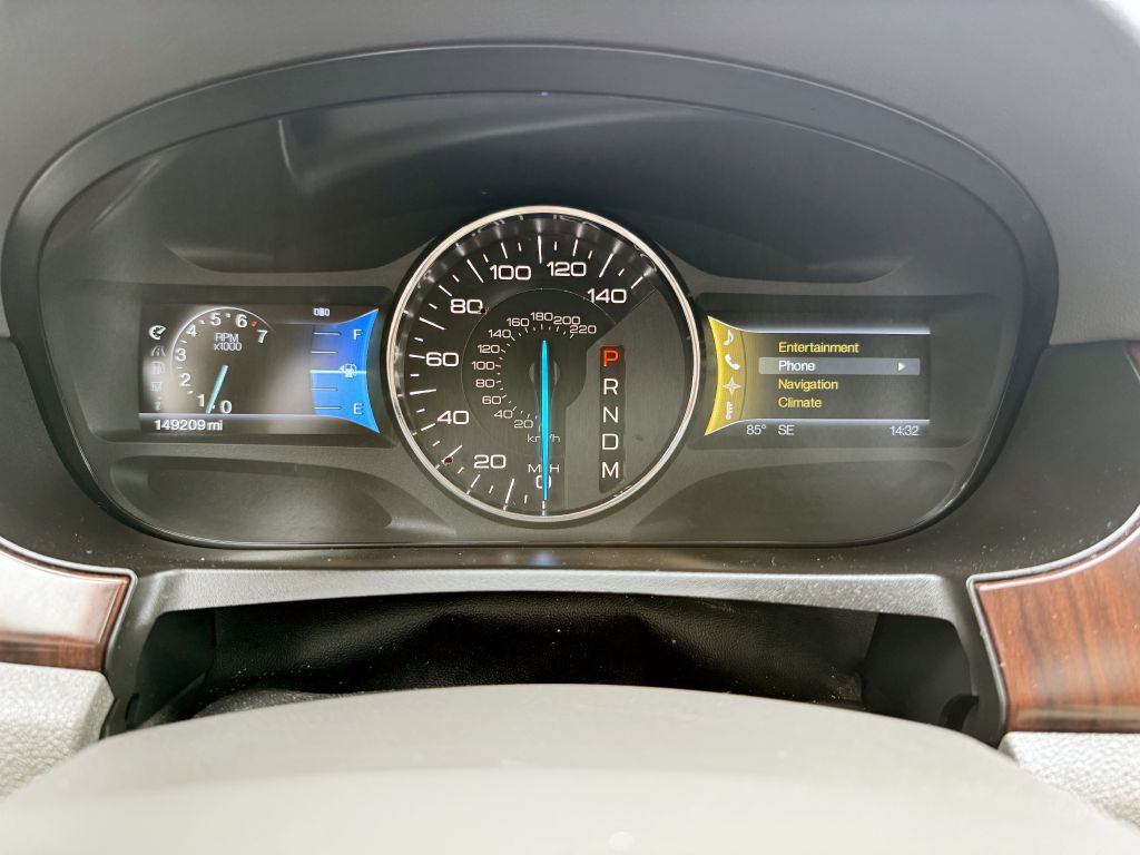 2011 Ford Edge Image 16