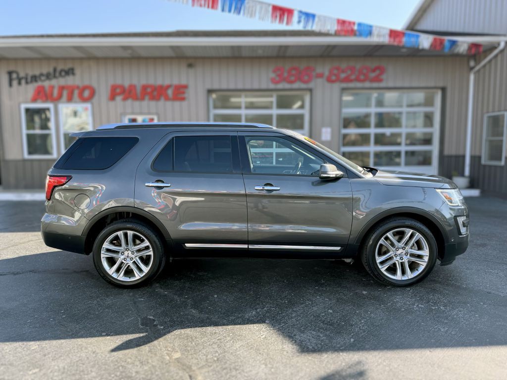 2017 Ford Explorer Image 1