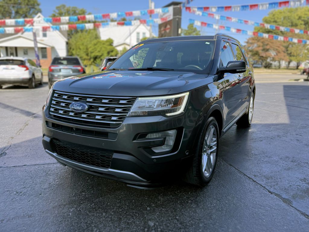 2017 Ford Explorer Image 4