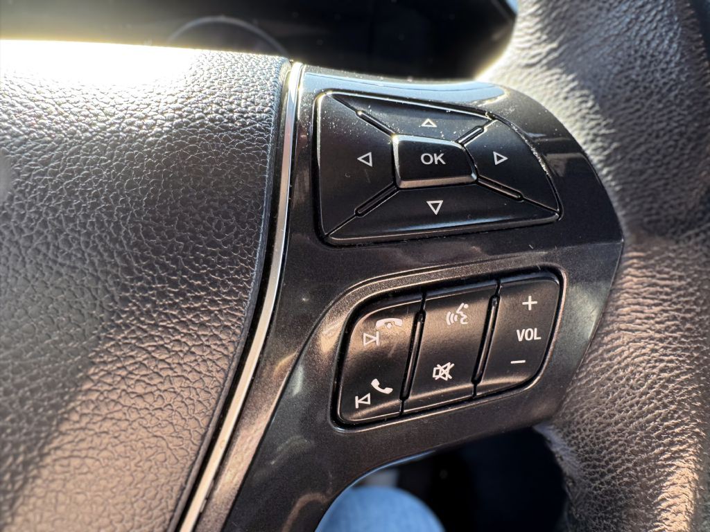 2017 Ford Explorer Image 18