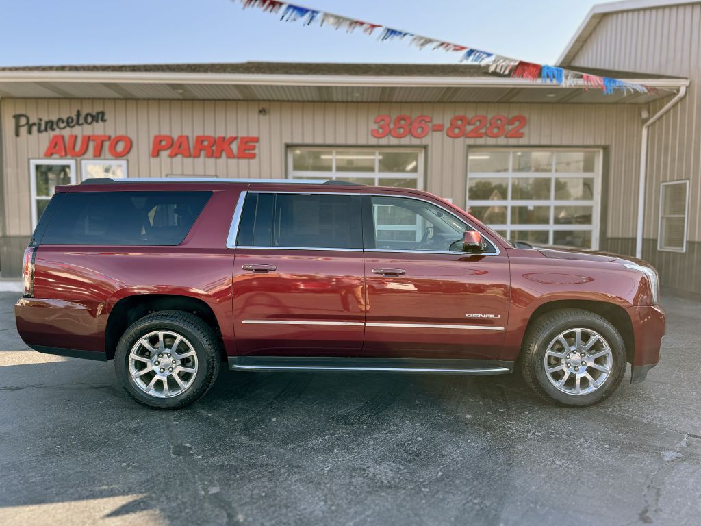 2016 GMC Yukon Image 1