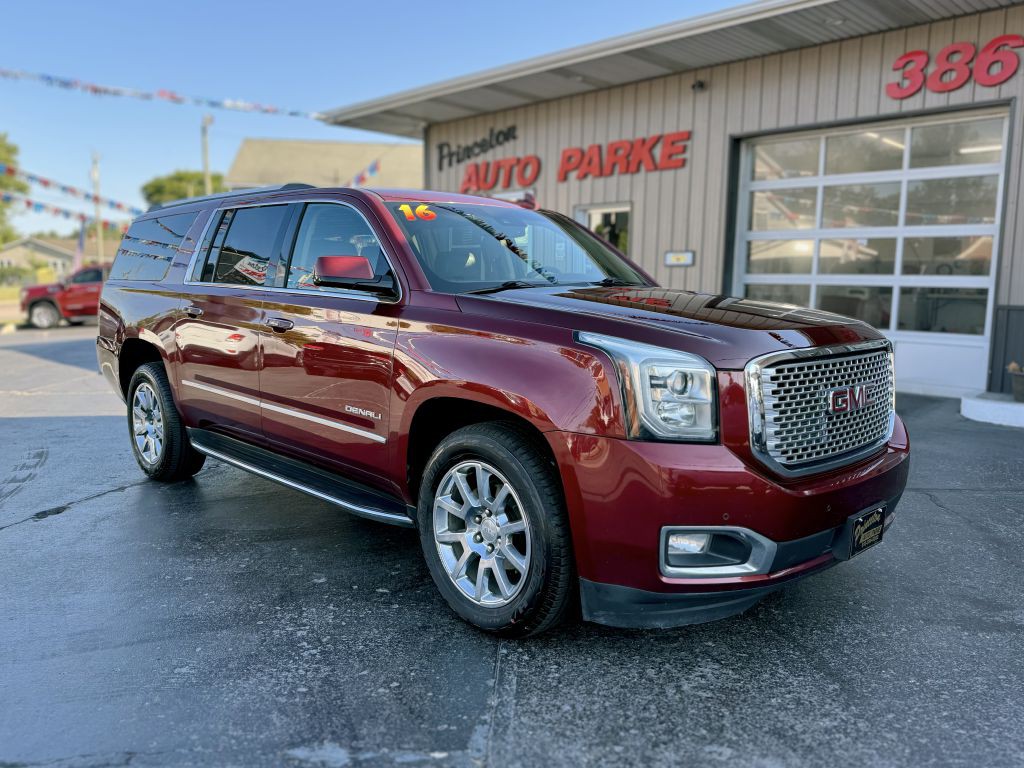 2016 GMC Yukon Image 2
