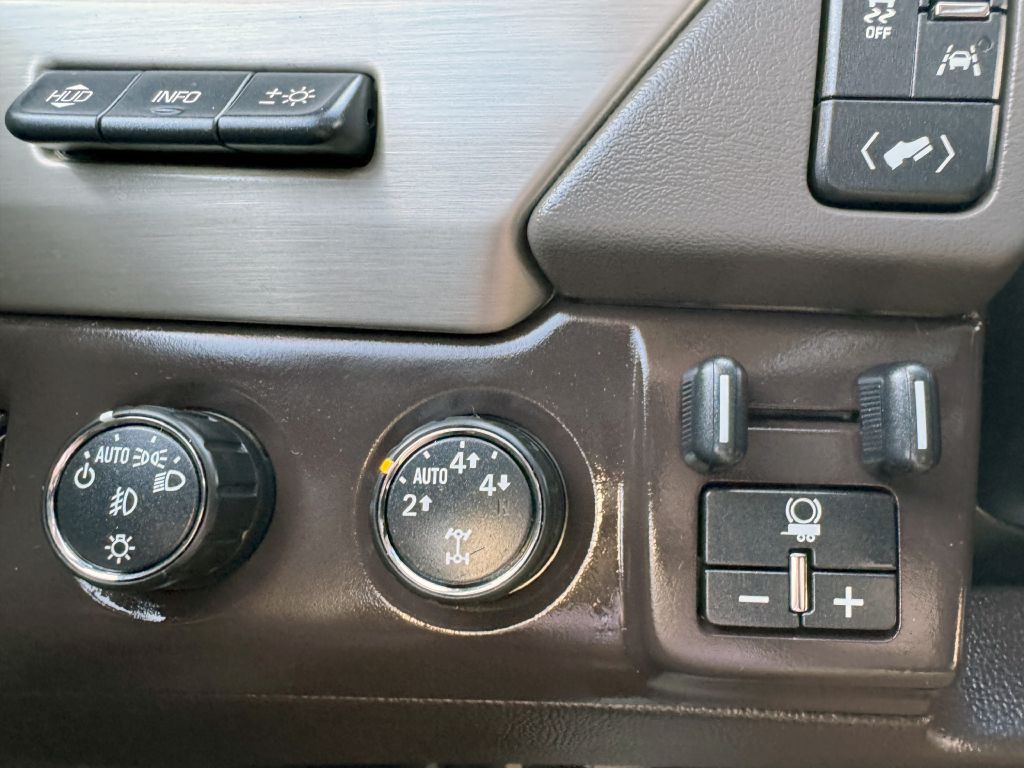 2016 GMC Yukon Image 22