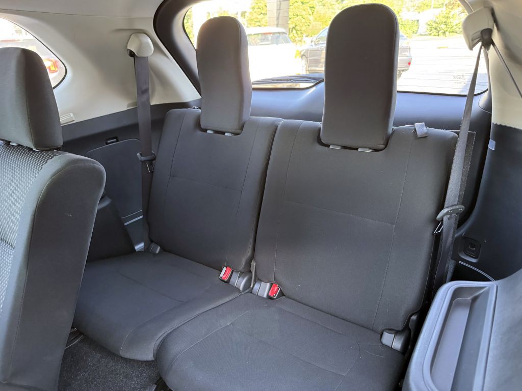 2018 Mitsubishi Outlander Image 11