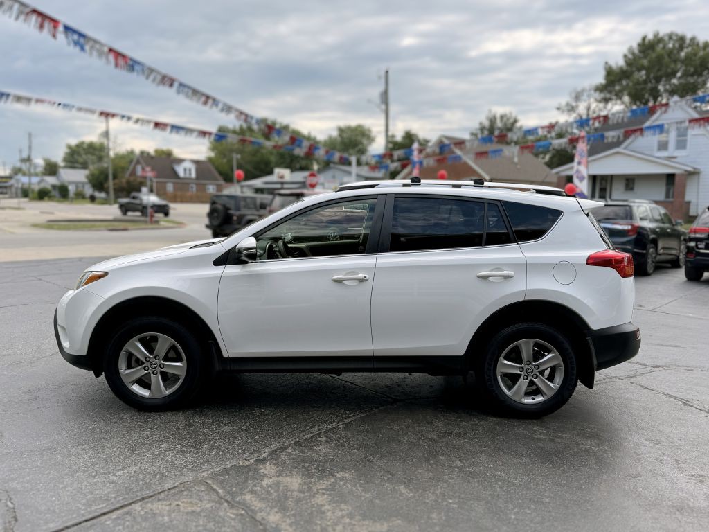 2015 Toyota Rav4 Image 5