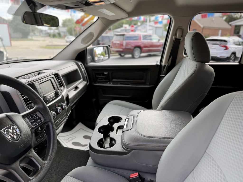 2018 RAM 1500 Image 9