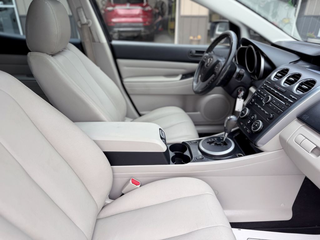 2011 Mazda CX-7 Image 11
