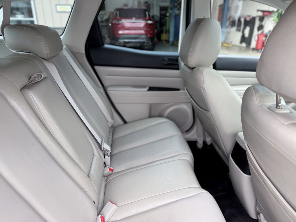 2011 Mazda CX-7 Image 12