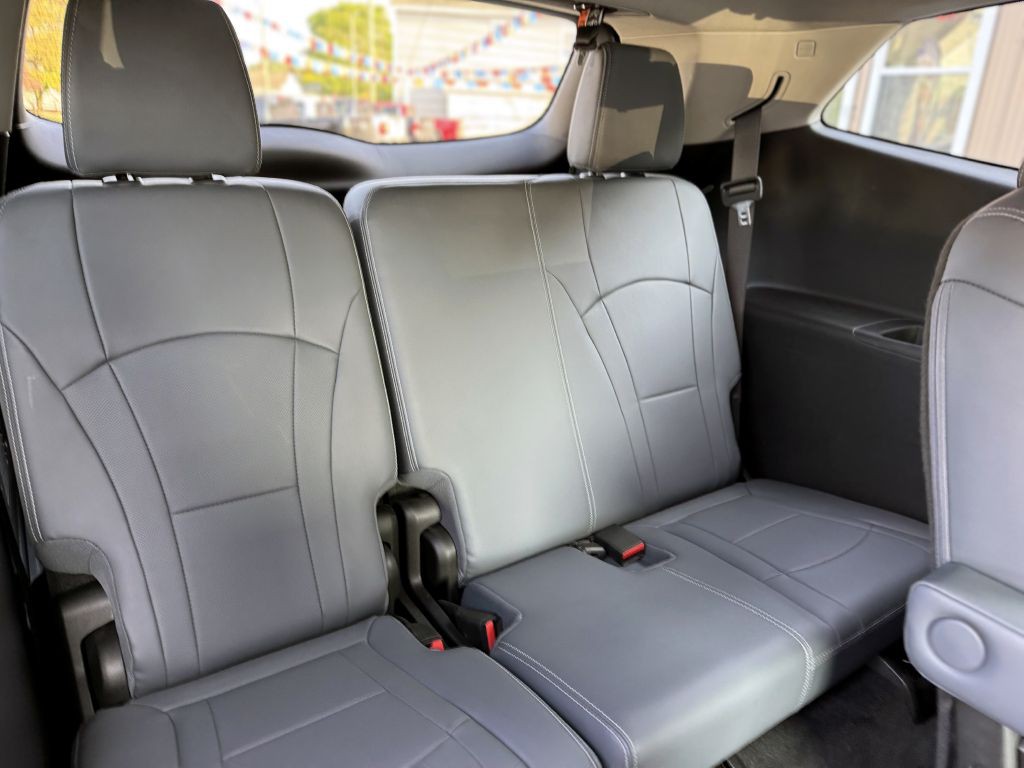 2019 Buick Enclave Image 14