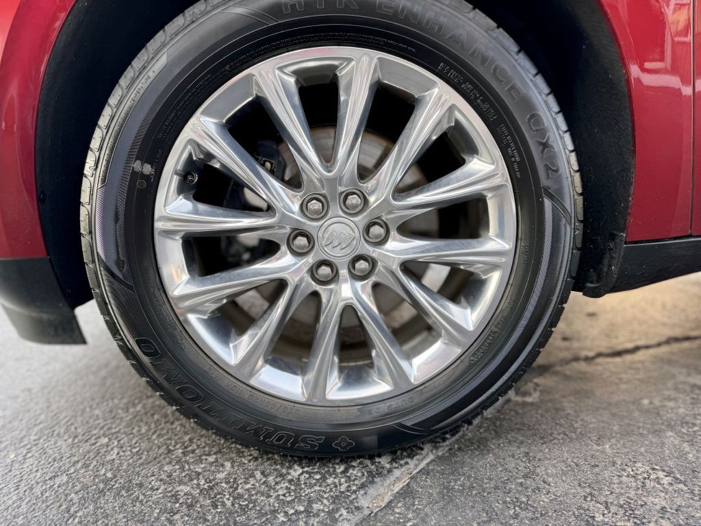 2019 Buick Enclave Image 32
