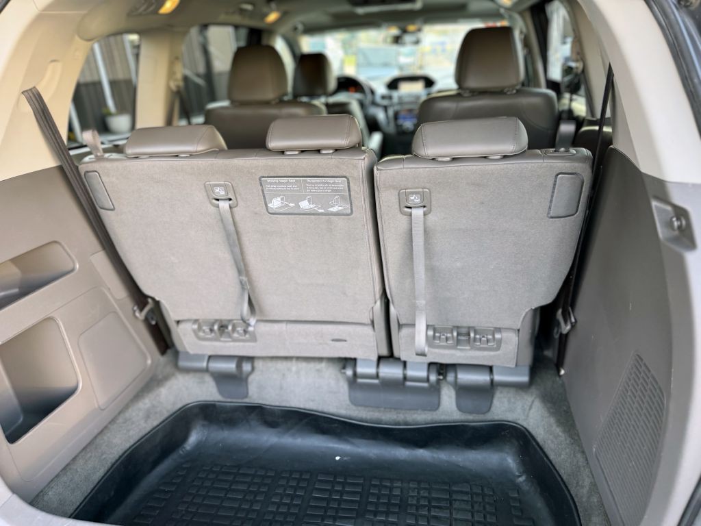 2015 Honda Odyssey Image 21