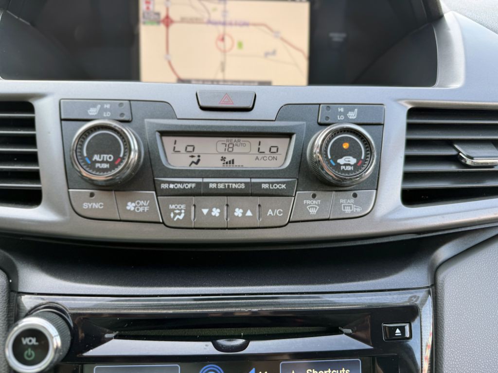 2015 Honda Odyssey Image 23