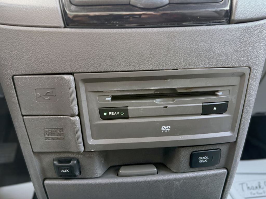2015 Honda Odyssey Image 25