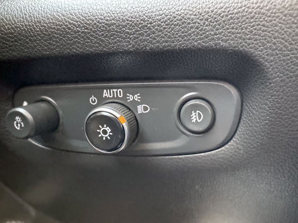 2018 Chevrolet Traverse Image 28
