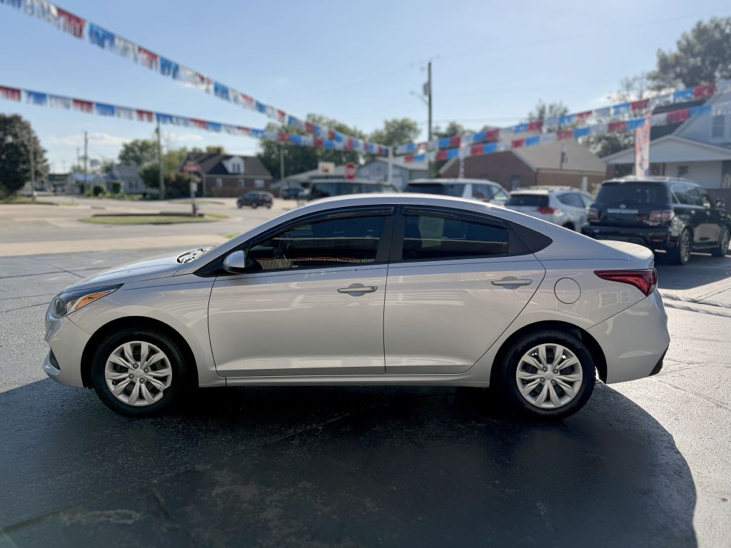 2022 Hyundai Accent Image 5