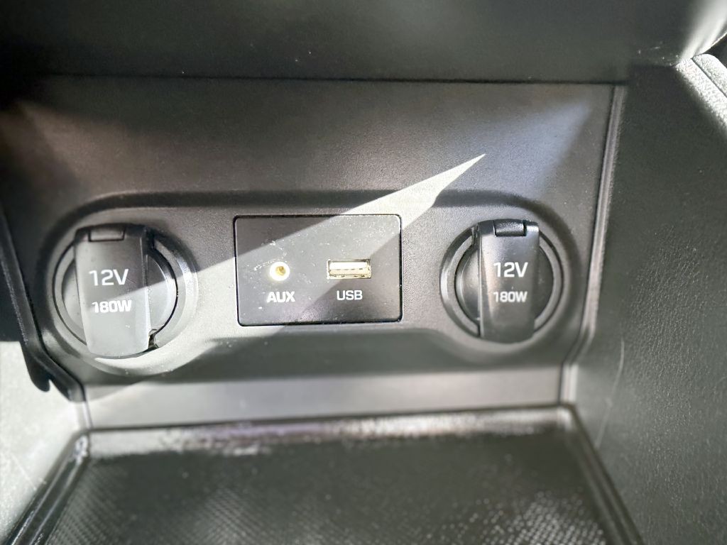 2022 Hyundai Accent Image 18