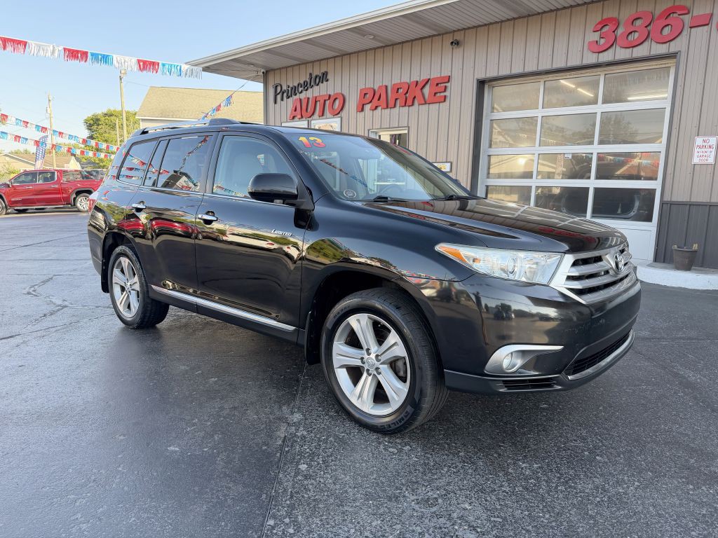2013 Toyota Highlander Image 2