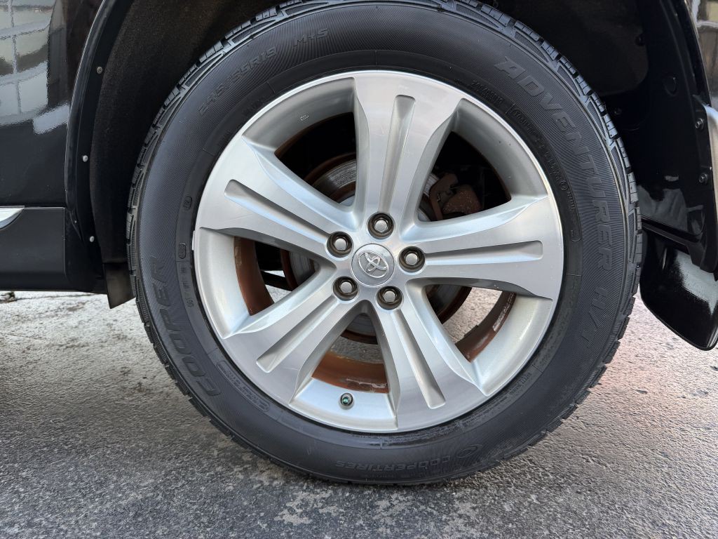 2013 Toyota Highlander Image 27