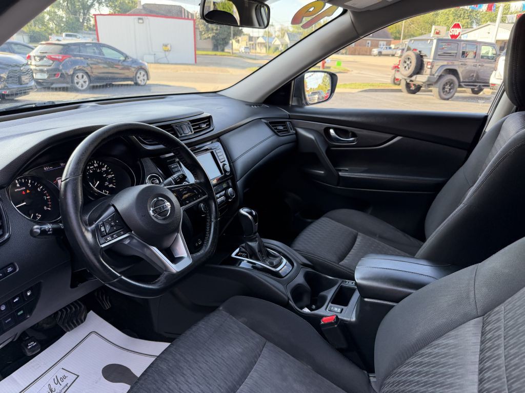 2019 Nissan Rogue Image 9
