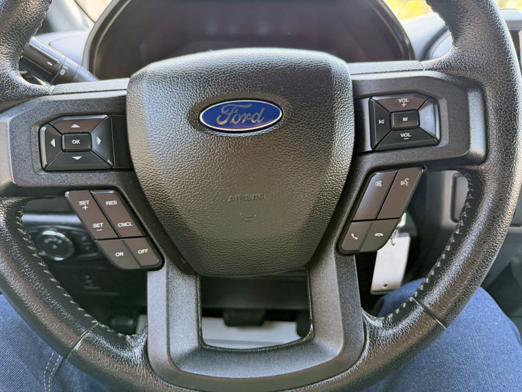 2015 Ford F-150 Image 13