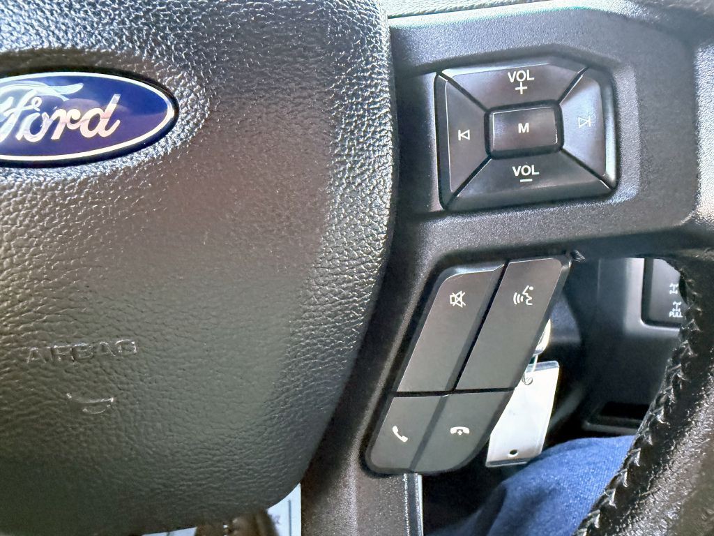 2015 Ford F-150 Image 14