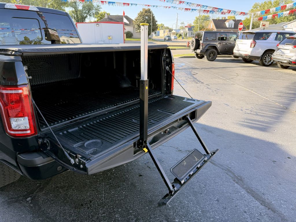 2015 Ford F-150 Image 29
