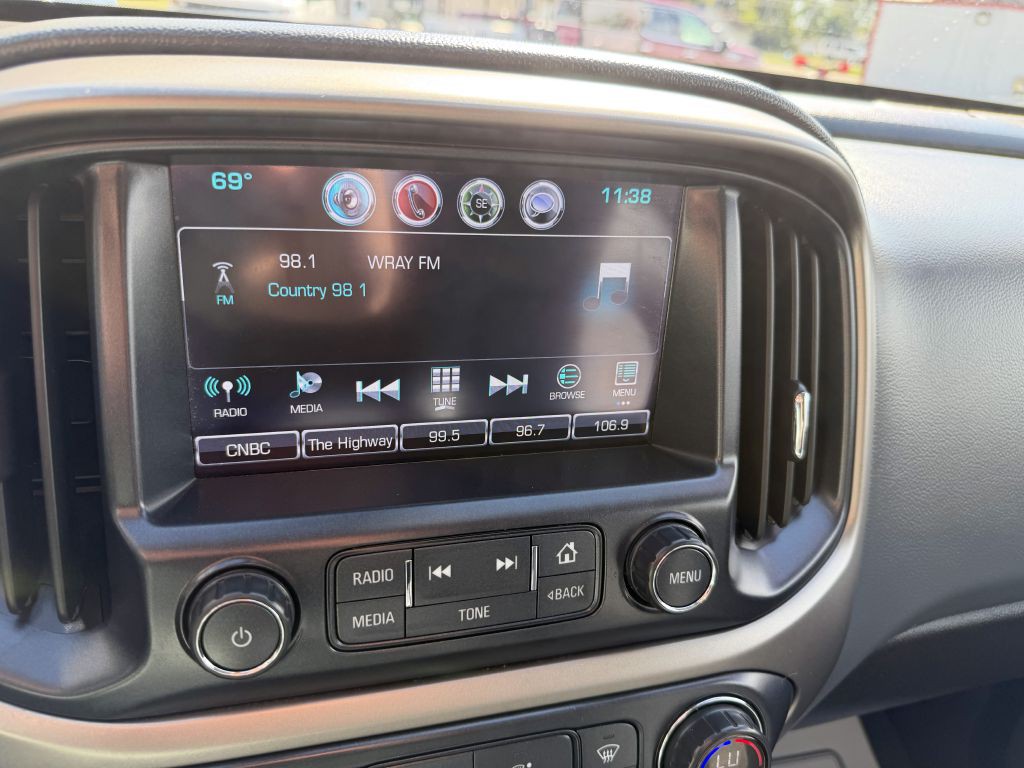 2016 Chevrolet Colorado Image 17