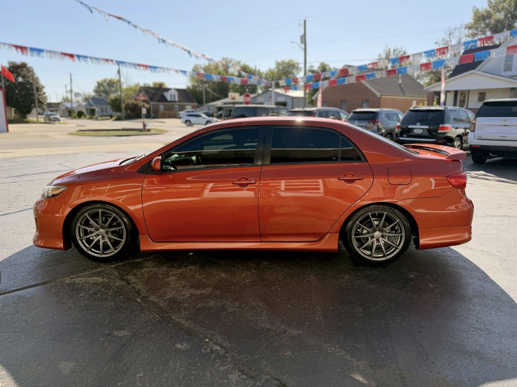 2013 Toyota Corolla Image 5