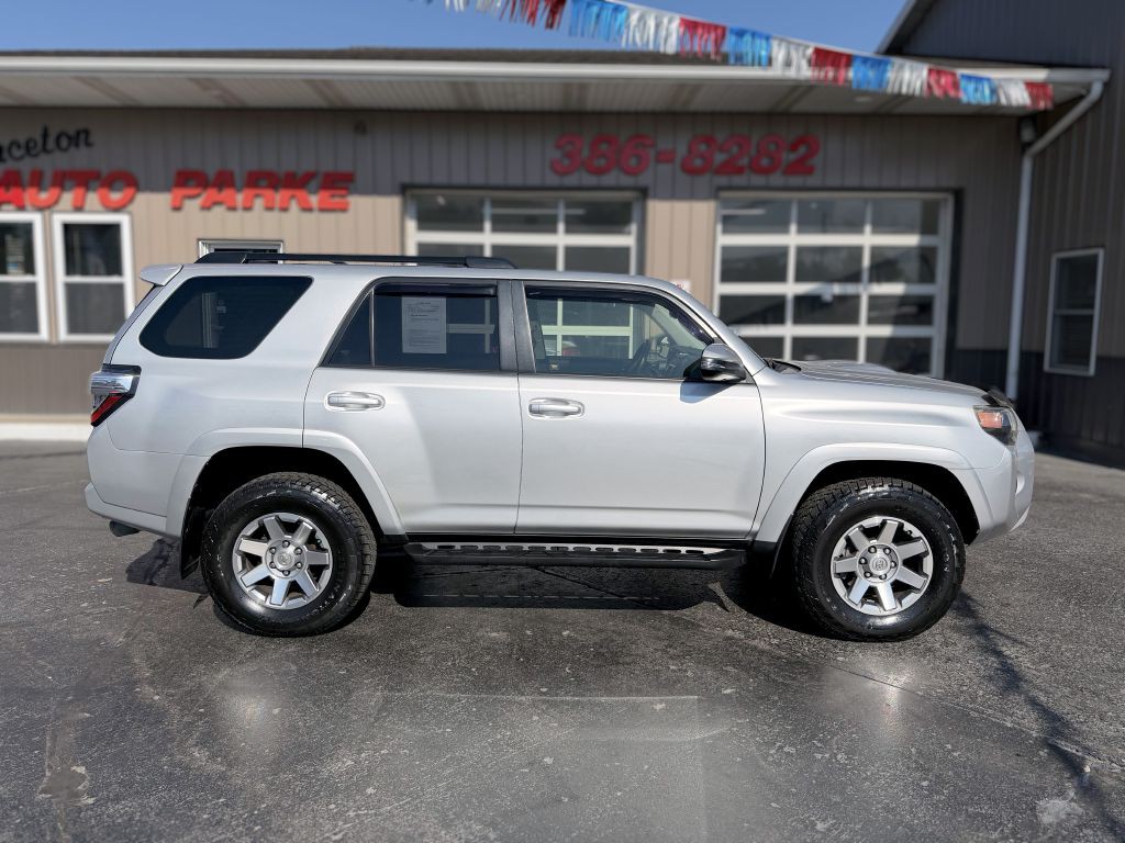 2016 Toyota 4Runner Image 1