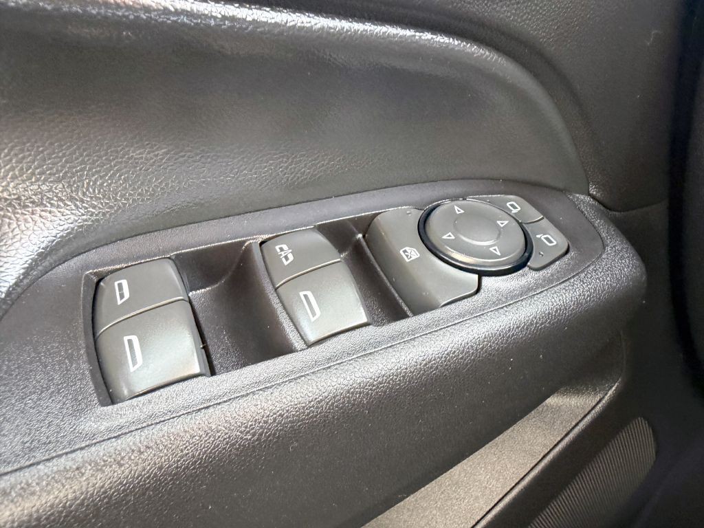 2018 Chevrolet Equinox Image 19