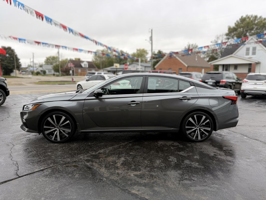 2022 Nissan Altima Image 5